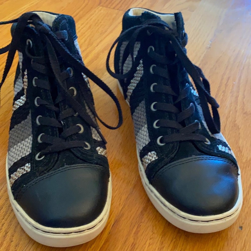 UGG Fashion Sneakers